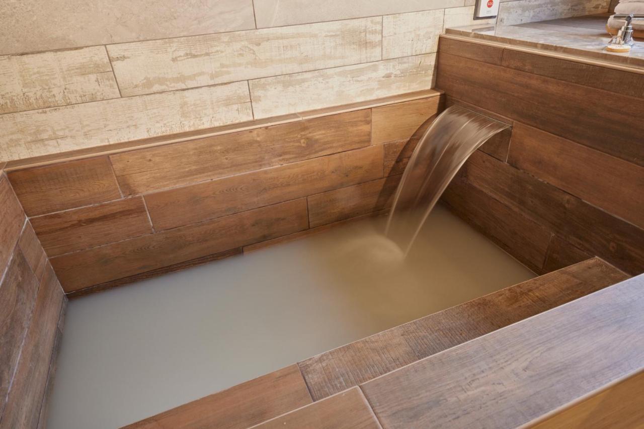 Kyokusui Hotspring Hotel تايبيه المظهر الخارجي الصورة