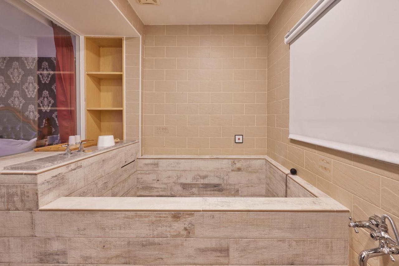 Kyokusui Hotspring Hotel تايبيه المظهر الخارجي الصورة