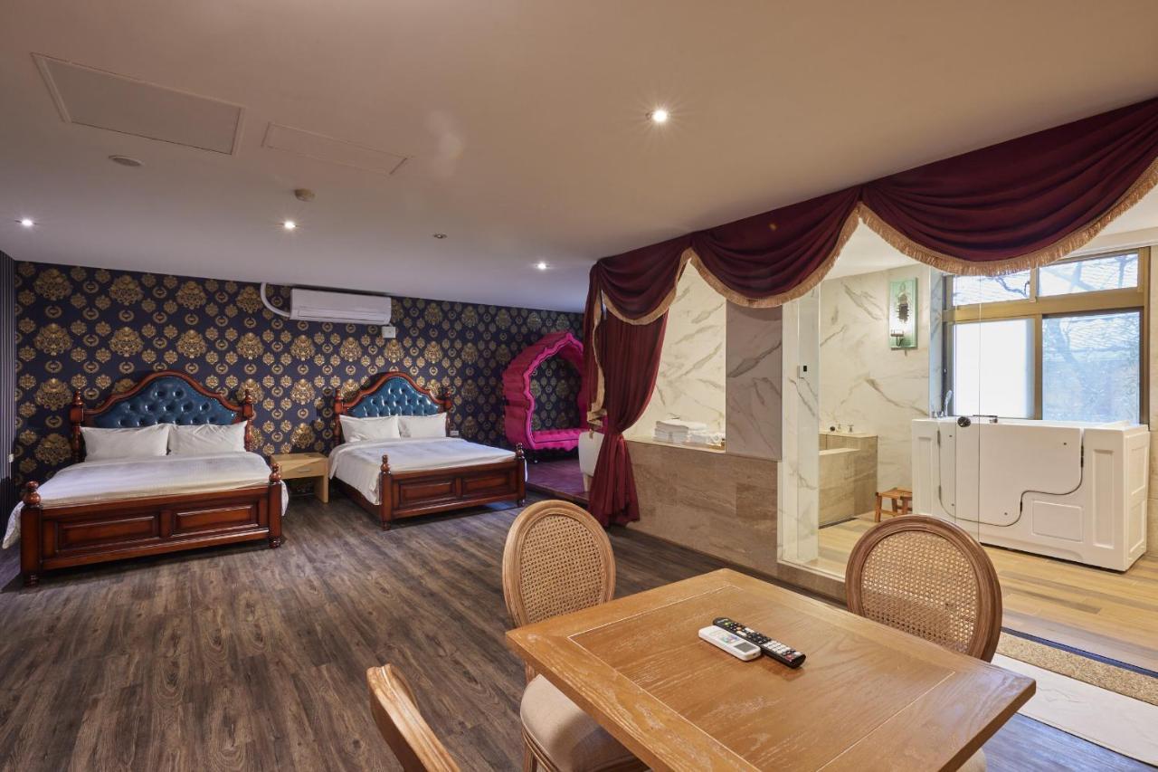 Kyokusui Hotspring Hotel تايبيه المظهر الخارجي الصورة