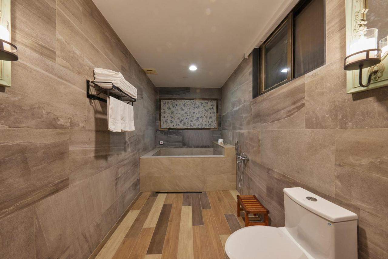 Kyokusui Hotspring Hotel تايبيه المظهر الخارجي الصورة